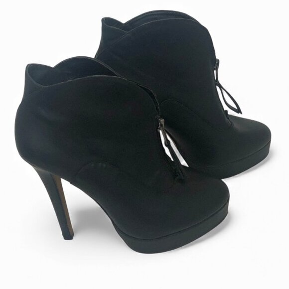 Charles by Charles David Black Platform Ankle Boots • Front Zip • Size 7.5 - Picture 4 of 8